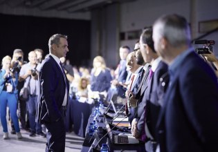 Το κατά «Μητσοτάκη πολιτικό ευαγγέλιο»: Ζήτω το 13ωρο, η αντιμετώπιση της ακρίβειας ας περιμένει