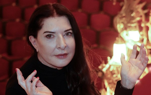 Η Μαρίνα Αμπράμοβιτς είναι η πρώτη εν ζωή καλλιτέχνιδα που θα παρουσιάσει έκθεση στην Galleria dell’Accademia