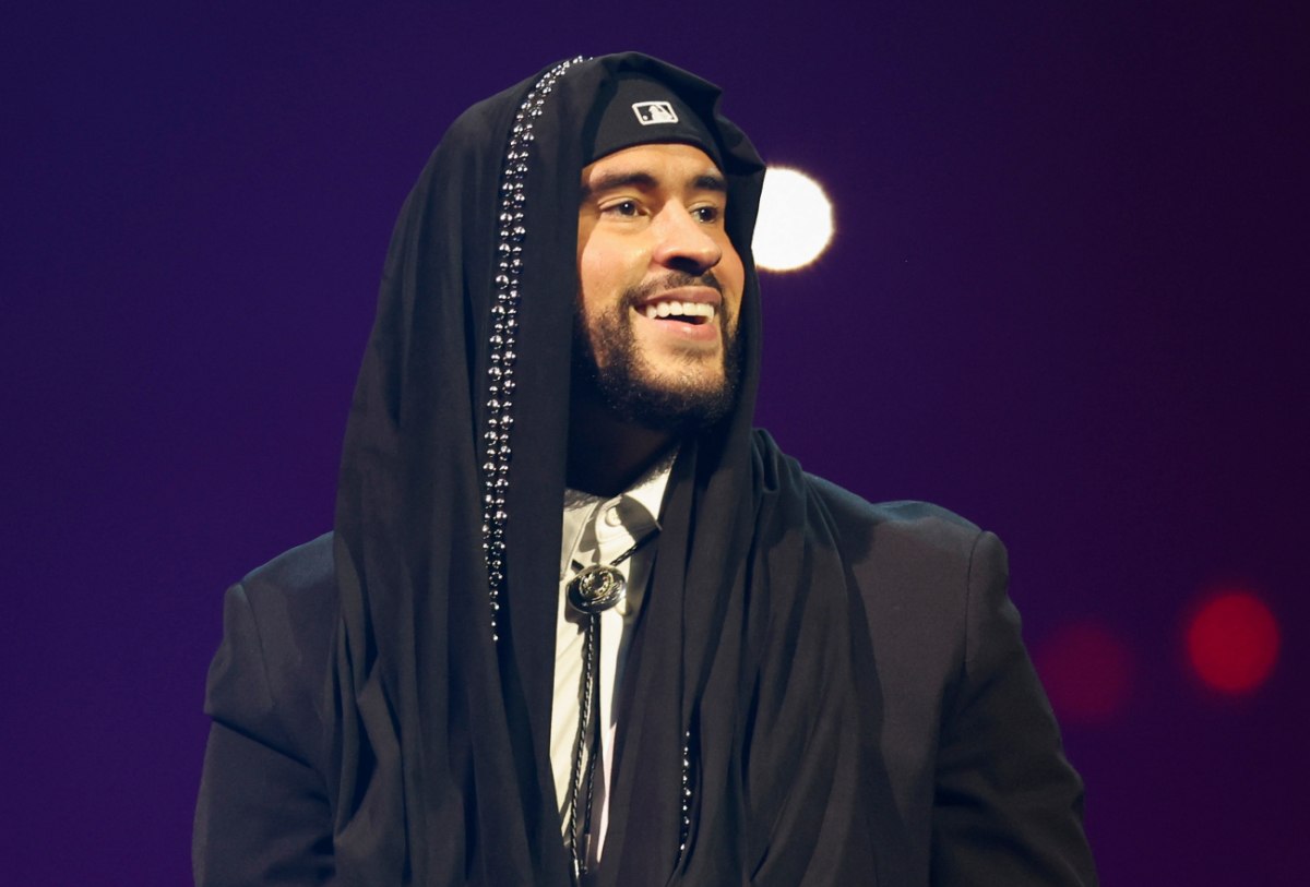 «Πήγαινε πες το στη γιαγιά σου»: Ο Bad Bunny θα είναι το μεγάλο όνομα στο halftime show του φετινού Super Bowl