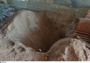 Βοιωτία: Εισαγγελέας στο σπίτι της 62χρονης – Ερωτήματα για το πότε σκάφτηκε ο λάκκος