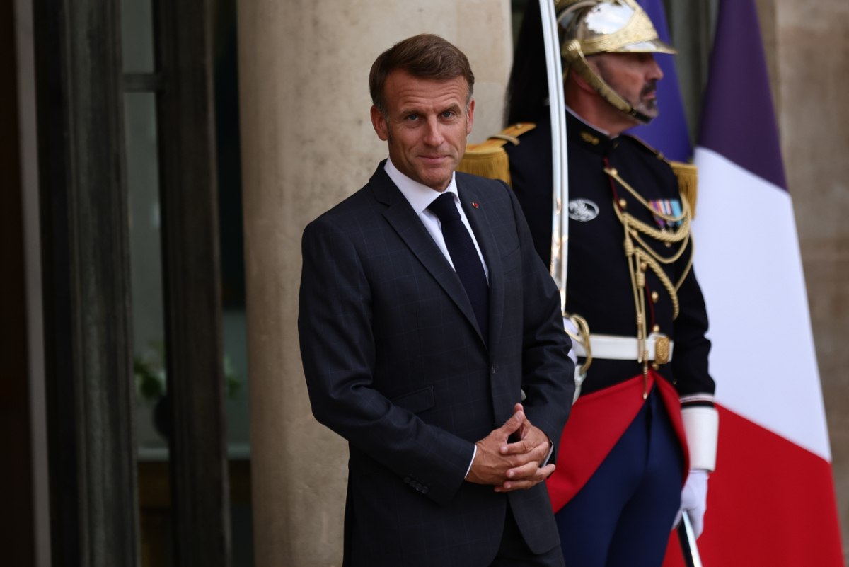 Η Γαλλία, η Ευρώπη και το τίμημα της πολιτικής αλαζονείας του Εμανουέλ Μακρόν