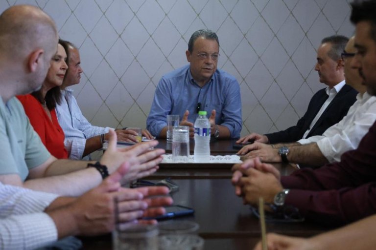 Φάμελλος: Οι τουριστικές επιχειρήσεις έχουν αφεθεί στην τύχη τους