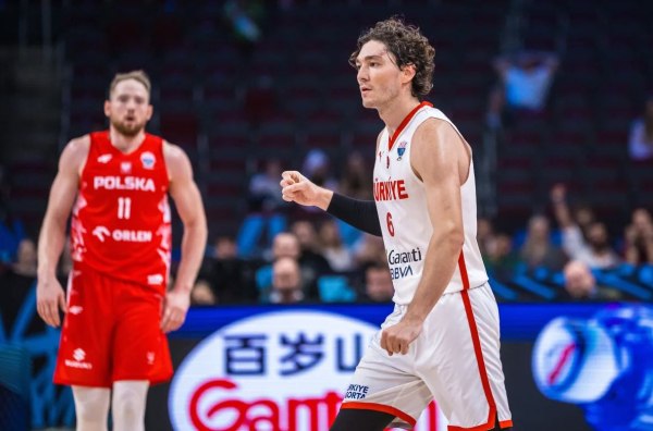 Δεν προπονήθηκε ο Όσμαν – Αμφίβολος για το παιχνίδι με την Ελλάδα