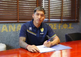 Παναιτωλικός: Ανακοινώθηκε ο Τσούρα – Υπέγραψε για τρία χρόνια