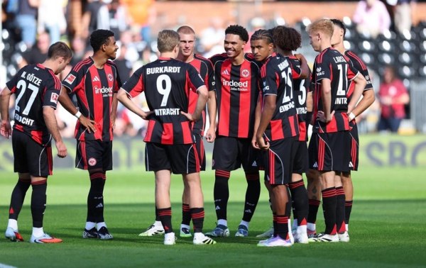 LIVE: Άιντραχτ Φρανκφούρτης – Γαλατασαράι