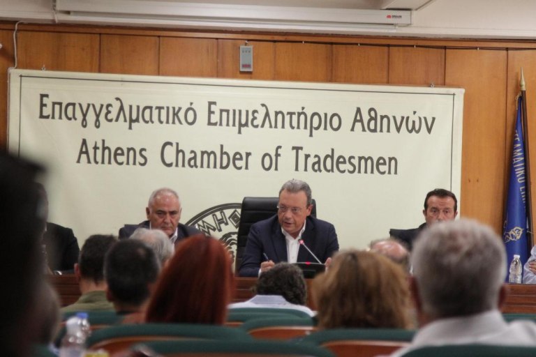 Φάμελλος: Απαιτείται ισχυρή Πολιτεία που θα αντιμετωπίσει τα καρτέλ – Η κυβέρνηση συνεχίζει τη φοροεπιδρομή της
