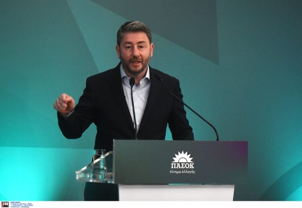 Αρκεί το πρόγραμμα για να «ενώσει» το ΠΑΣΟΚ; – Ενεργά τα εσωκομματικά μέτωπα, «τραβάει αυτιά» ο Ανδρουλάκης