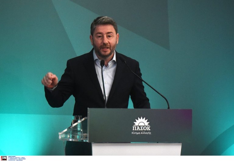 Αρκεί το πρόγραμμα για να «ενώσει» το ΠΑΣΟΚ; – Ενεργά τα εσωκομματικά μέτωπα, «τραβάει αυτιά» ο Ανδρουλάκης