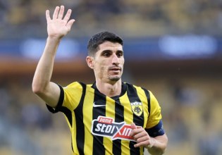 Τρίτος σε συμμετοχές στην ιστορία της ΑΕΚ ο Μάνταλος – Το top10 της Ένωσης