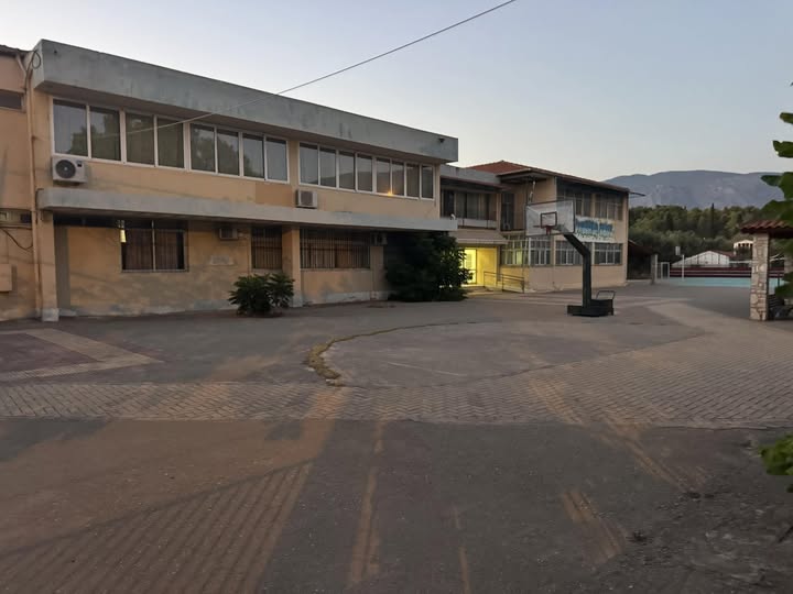 Δράση συγκέντρωσης σχολικών ειδών στους Δελφούς