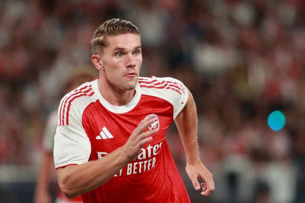 H αμηχανία του Γκιόκερες με το viral τραγούδι των οπαδών της Άρσεναλ για τον χωρισμό του (vid)