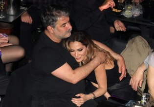 «Πίνει, κάνει κακό στον εαυτό του και στη Δέσποινα Βανδή»: Ο Ανδρέας Μικρούτσικος για τον Βασίλη Μπισμπίκη