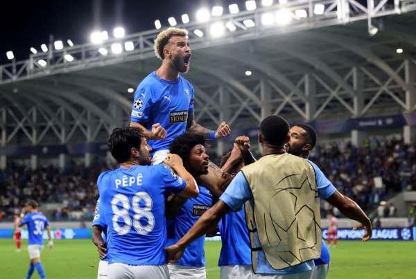 Πώς θα παίξει η Πάφος κόντρα στον Ολυμπιακό – Η πιθανότερη ενδεκάδα του Καρσέδο