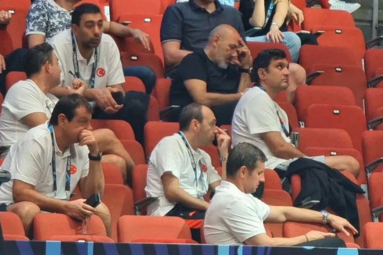 Στο Πολωνία – Βοσνία ο Αταμάν με το τουρκικό επιτελείο