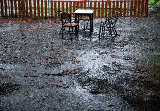 Για φθινόπωρο διαρκείας προειδοποιεί ο Τσατραφύλλιας – Πτώση της θερμοκρασίας και φόβος για πλημμύρες