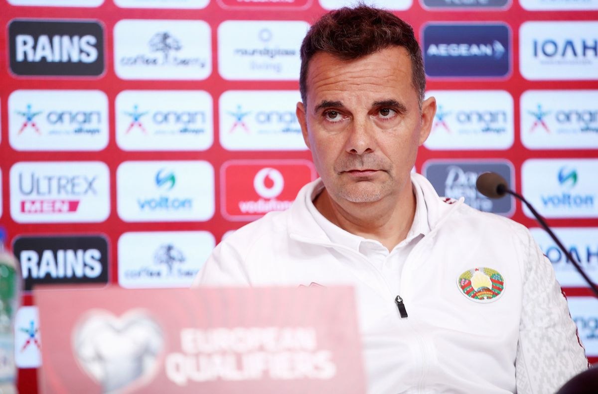 Ο προπονητής της Λευκορωσίας υποκλίθηκε στον Γιοβάνοβιτς: «Έφερε νέο στιλ στην Εθνική Ελλάδας»