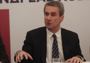 Ανδρέας Λοβέρδος: Αιχμές κατά Ανδρουλάκη – Πώς δικαιολόγησε τη μεταγραφή του στη ΝΔ