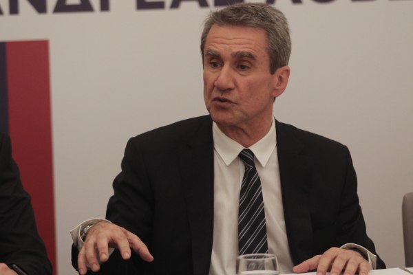 Ανδρέας Λοβέρδος: Αιχμές κατά Ανδρουλάκη – Πώς δικαιολόγησε τη μεταγραφή του στη ΝΔ