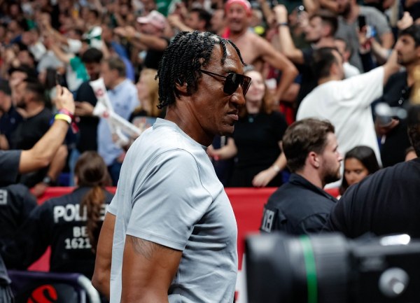 Πίπεν: «Δεν είμαι σίγουρος ότι ο Ντόντσιτς θα ξαναπάει στους τελικούς – Ποτέ δεν είχα στενή σχέση με Τζόρνταν και Τζάκσον»