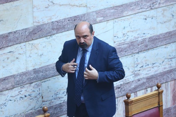 «Συντονιστής των παράνομων εργασιών ο Τριαντόπουλος» – Νέες καταθέσεις για το μπάζωμα στα Τέμπη