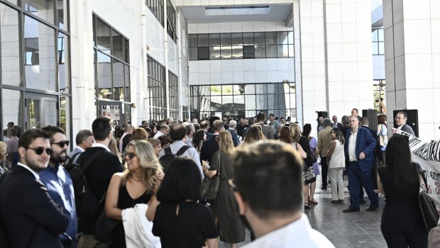 Αποχή των δικηγόρων αν απαγορευτεί η πρόσβαση του κατηγορουμένου στο πλήρες περιεχόμενο της δικογραφίας