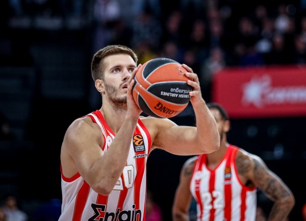 Πετρούσεφ: «Συνέβησαν πολλά το καλοκαίρι – Σύλλογος στα πρότυπα του ΝΒΑ η Dubai BC»