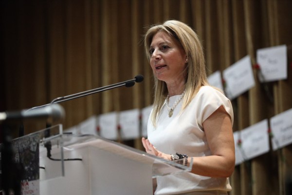 Καρυστιανού: «Η αλήθεια για άλλη μία φορά μπαζώνεται» – Τι λέει για την απόρριψη των αιτημάτων εκταφής των σορών
