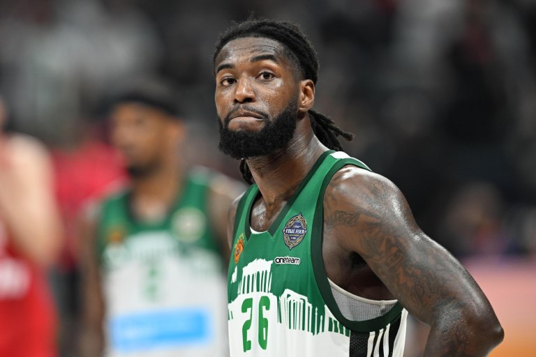 Μήνυμα επιστροφής από τον Λεσόρ: «Πέσε κάτω, σήκω ξανά και πάλεψε σκληρότερα»