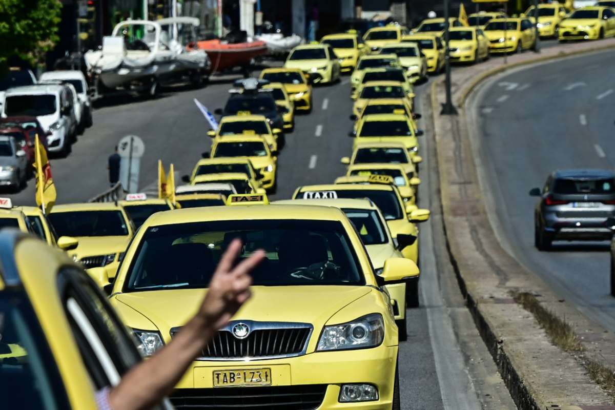 Χειρόφρενο για 48 ώρες τα ταξί – Ποιες μέρες δεν θα κυκλοφορούν
