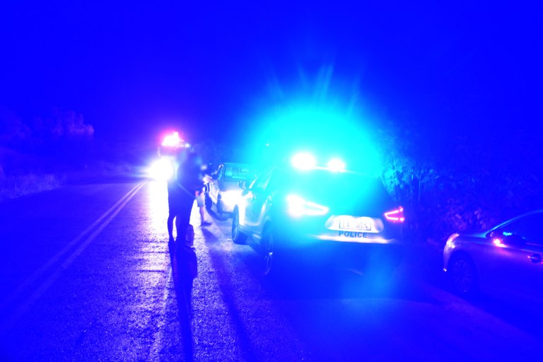 Τροχαίο με εγκατάλειψη στα Καμίνια – Θύμα μια 16χρονη κοπέλα