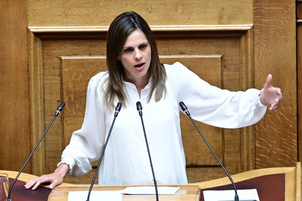 Αχτσιόγλου: Η φορολογική αφαίμαξη είναι υπερδιπλάσια από όσα λένε ότι θα δώσει ο Μητσοτάκης στη ΔΕΘ