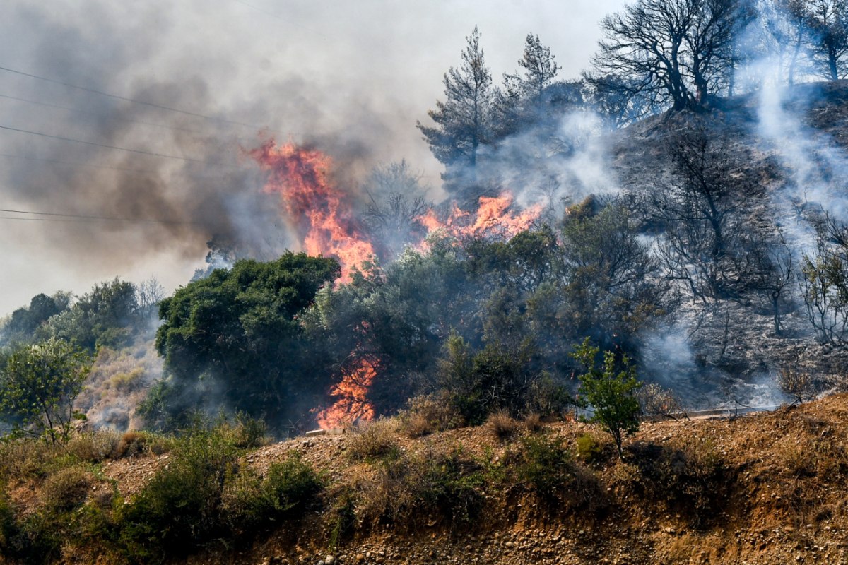Ολο και πιο συχνές οι… σπάνιες μεγαπυρκαγιές