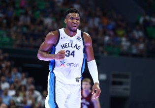 Ο Γιάννης Αντετοκούνμπο έστειλε μήνυμα ανωτερότητας και συμφιλίωσης «Ο αθλητισμός ενώνει, δεν διχάζει»