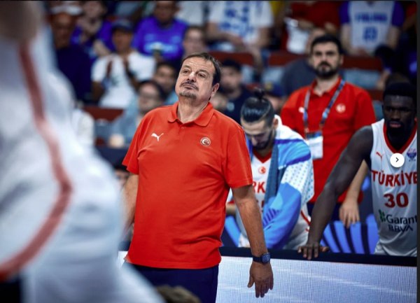 Η απάντηση του Νούρκιτς στον Αταμάν για την ώρα του αγώνα: «Έτοιμος να παίξω και στις πέντε το πρωί»