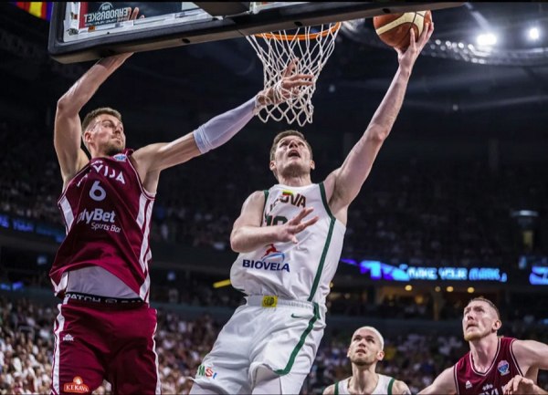 Ο παίκτης από τη Λιθουανία που θέλει να μαρκάρει τον Γιάννη Αντετοκούνμπο, εφόσον προκριθεί η Εθνική