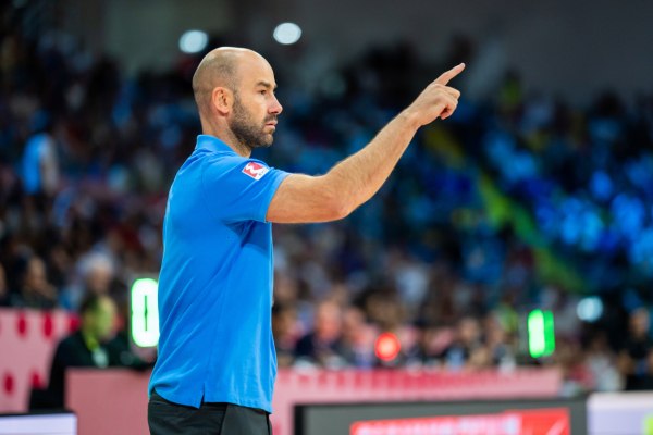 Σπανούλης: «Σαν να βγάζεις τον Γιόκιτς από τη Σερβία και τον Ντόντσιτς από τη Σλοβενία»