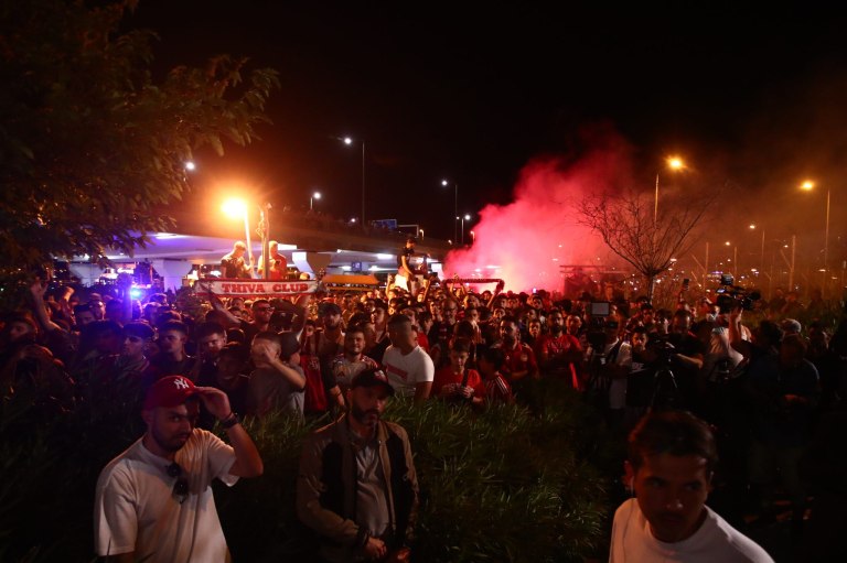 «Παράνοια» για Ποντένσε: Στην Αθήνα ο Πορτογάλος (vids)