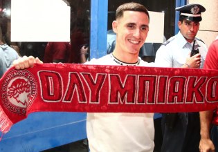 Ποντένσε: «Τρέμουν τα πόδια μου, να μείνω για… 10 χρόνια»!