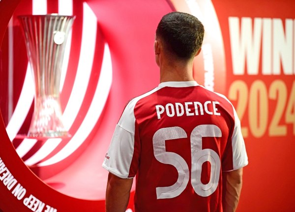 Ολυμπιακός: Τα νούμερα που επέλεξαν οι παίκτες του για τη σεζόν 2025-26 (pic)