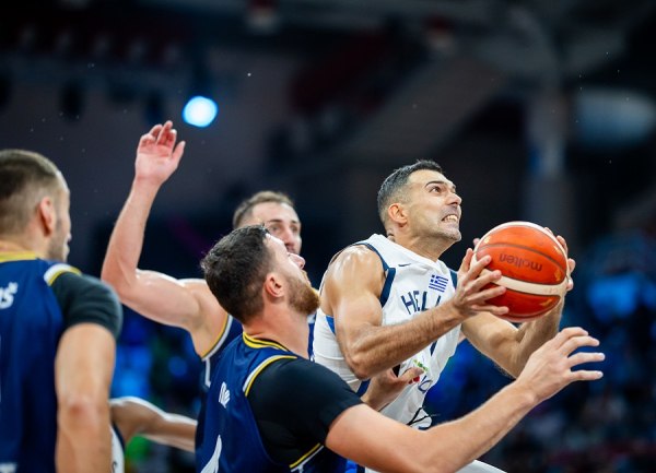 Ελλάδα – Βοσνία 77-80: Της κόστισε το «μπλακ-άουτ» και τώρα έμπλεξε για την πρωτιά (vid)