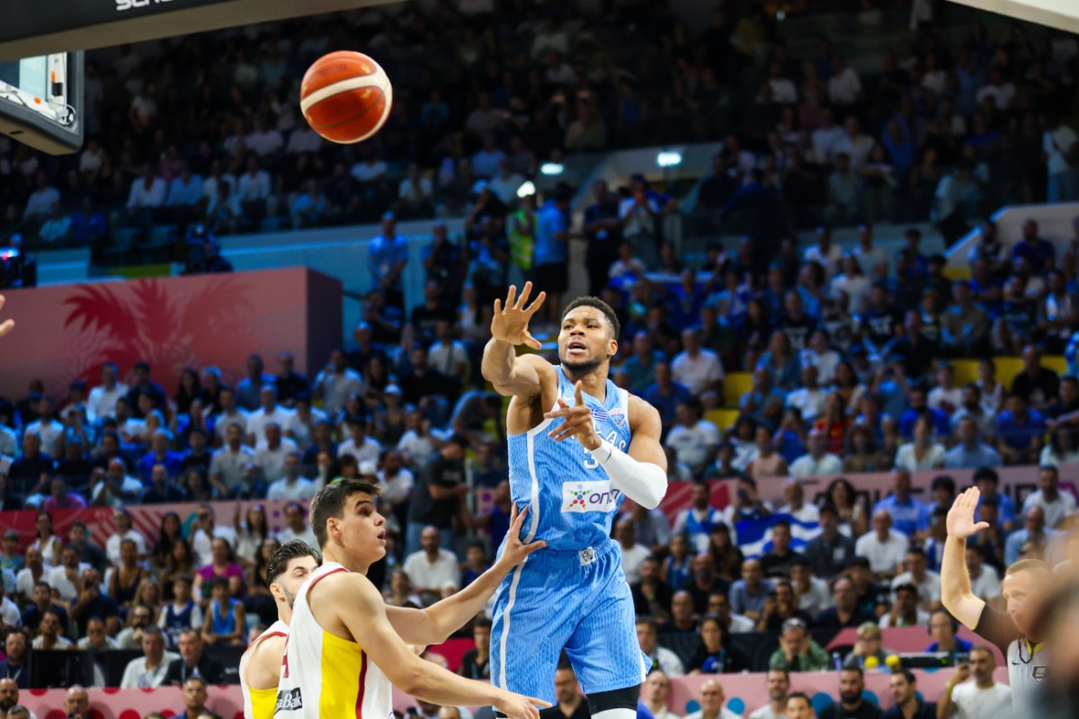 LIVE: Ισπανία – Ελλάδα