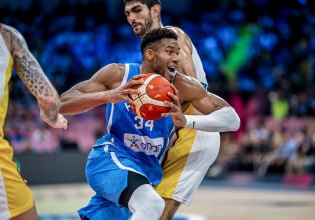 Κυρίαρχος κοντά στο καλάθι ο Γιάννης Αντετοκούνμπο κόντρα στην Ισπανία (vid)