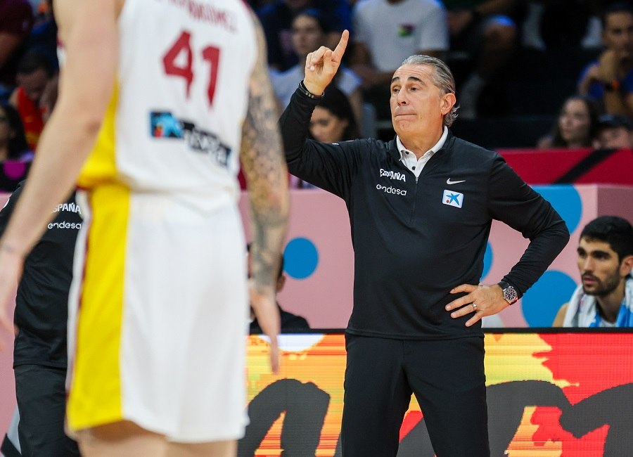 Ποιοι είναι οι τέσσερις πιθανοί αντικαταστάτες του Σκαριόλιο στον πάγκο της Εθνικής Ισπανίας