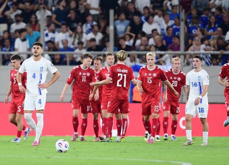 Προβάδισμα 1-0 για τη Δανία επί της Ελλάδας, μετά από λάθος του Κουρμπέλη (vid)