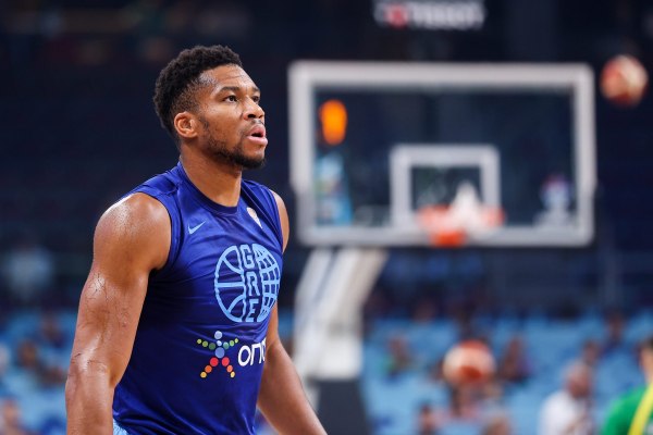 O Τζόκοβιτς «τρελάθηκε» με τον Αντετοκούνμπο και την Εθνική – Τι έγραψε στα ελληνικά (pics)