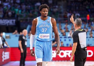 Γιάννης πασάρει, Κώστας Αντετοκούνμπο σκοράρει για την Εθνική (vid)