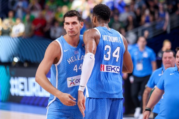 Οι αναμνήσεις του Μήτογλου από το Eurobasket του 2005: «Όταν πήγαινα σχολείο, φωνάζαμε το ‘βαλε»