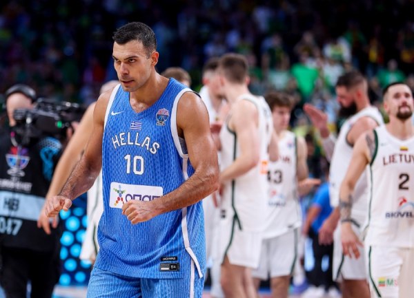 Σλούκας στα τουρκικά ΜΜΕ: «Σέβομαι την 5ετία στη Φενέρ, αλλά το Ελλάδα – Τουρκία θα είναι μια μεγάλη μάχη»