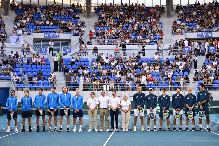 Davis Cup: Η Ελλάδα θα «παλέψει» για τη νίκη στη δεύτερη μέρα