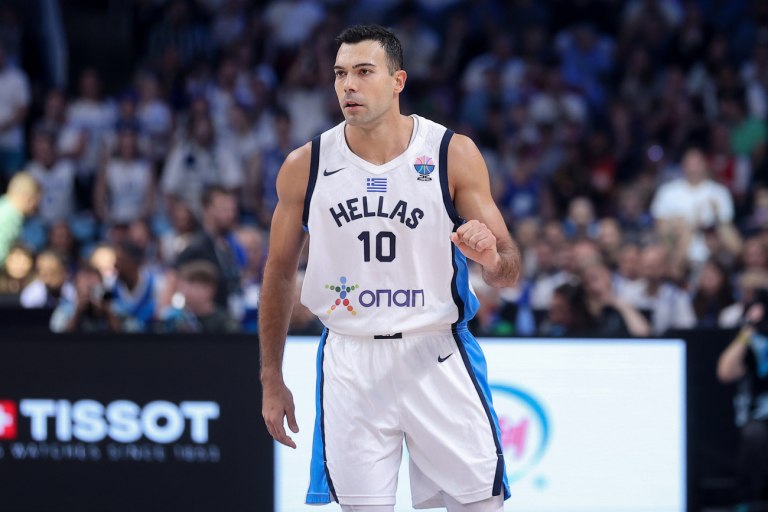 Σλούκας: «Αφιερωμένο σε όλους τους Έλληνες το μετάλλιο»